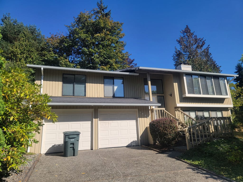 Seamless gutter project by Seamless Gutters 4 Less.