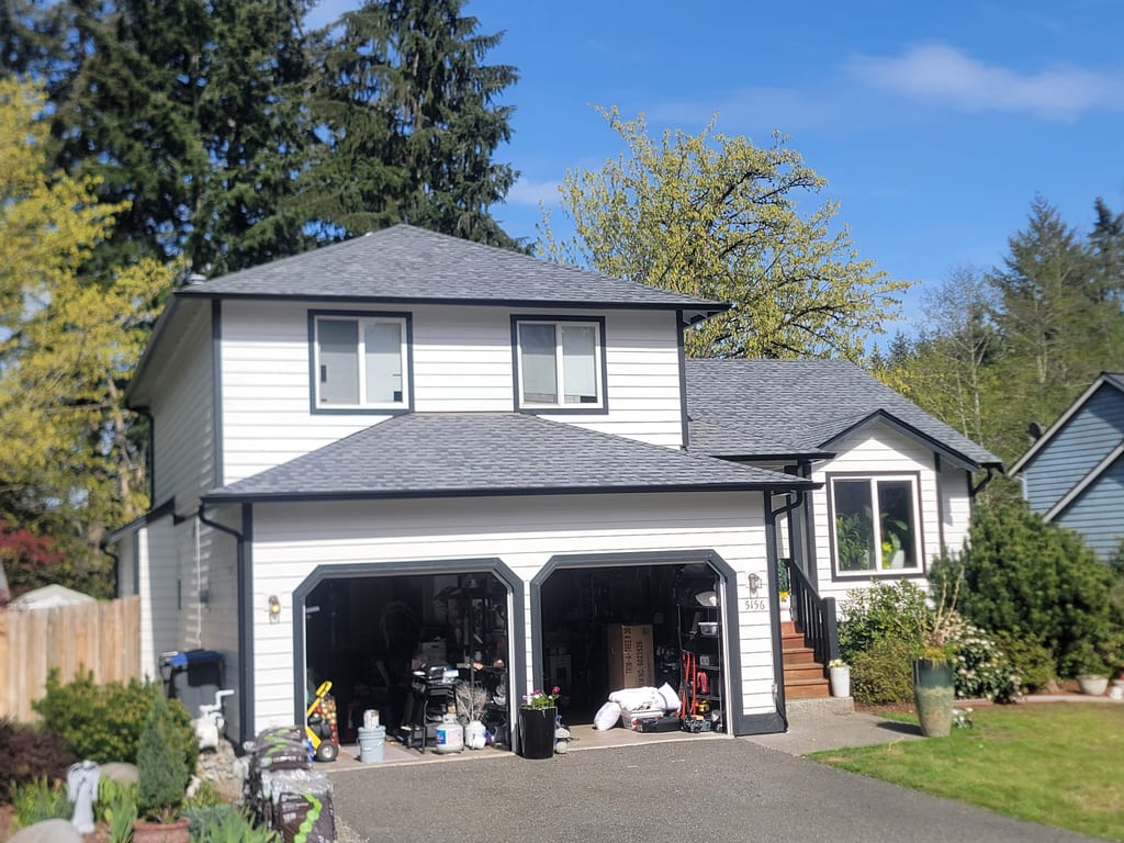 Seamless gutter project by Seamless Gutters 4 Less.
