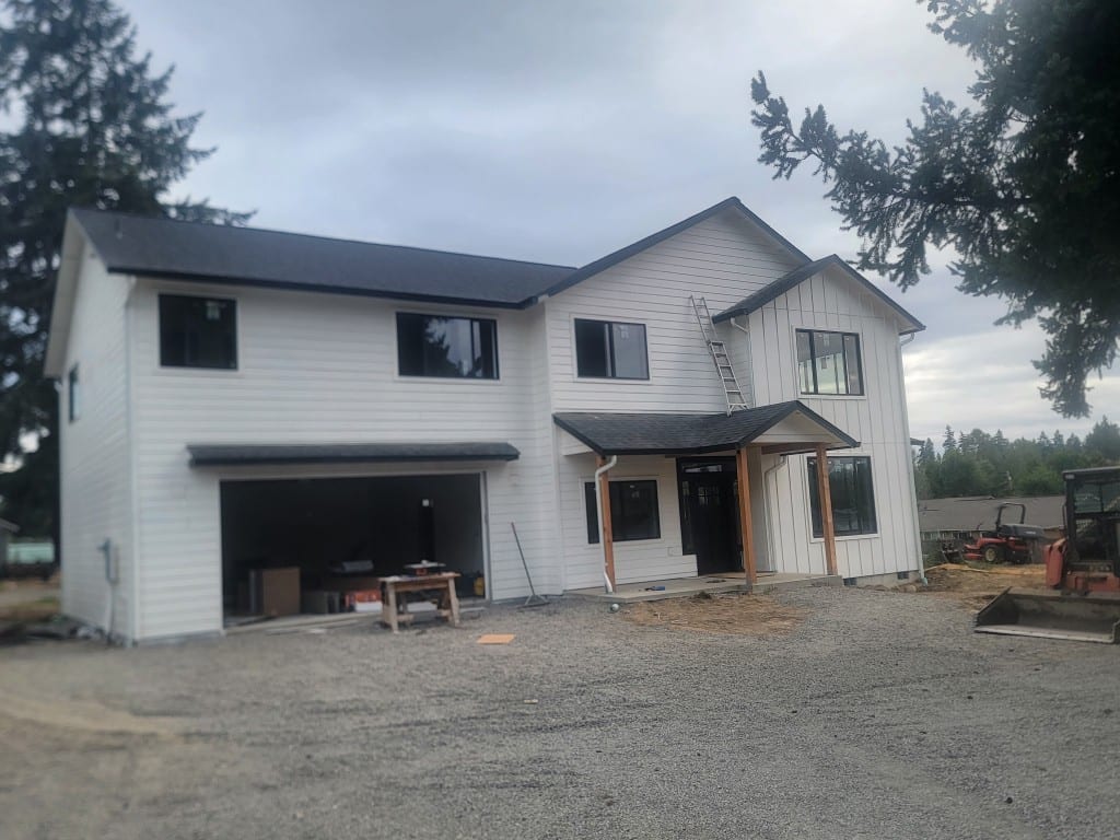 Seamless gutter project by Seamless Gutters 4 Less.